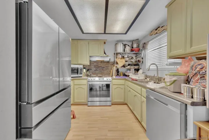 175 Henson St, San Diego, California 92114
