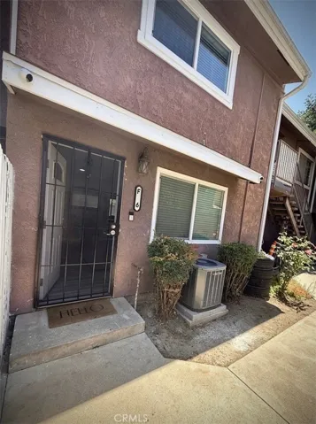 Front Entry & Patio Area