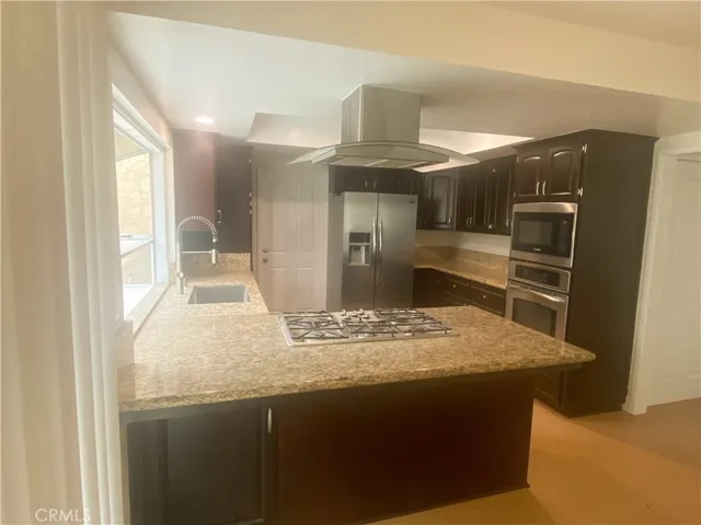 20692 Cottonwood, Yorba Linda, California 92887