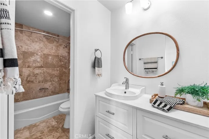 1200 Las Arenas, Costa Mesa, California 92627