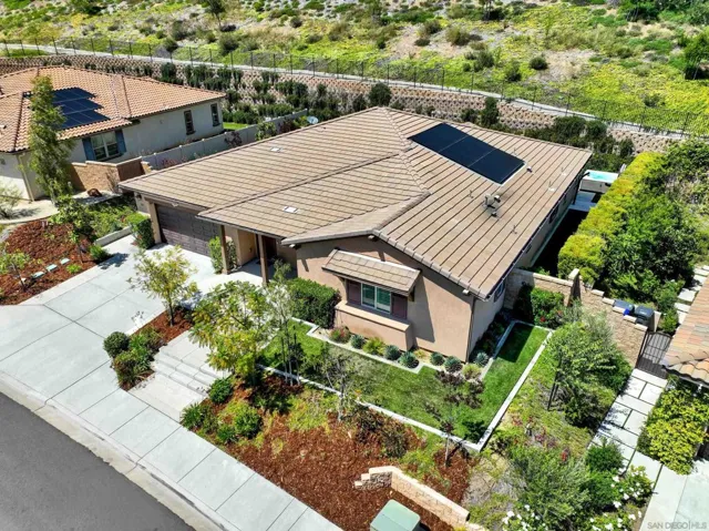 2496 Newgrove Pl, Escondido, California 92027