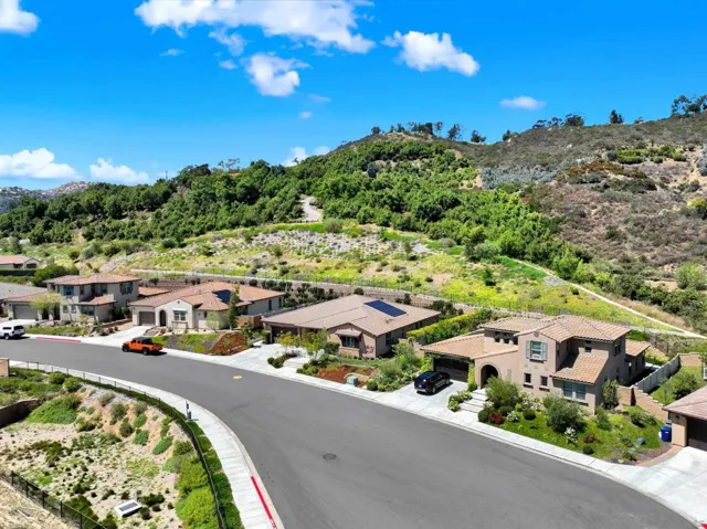 2496 Newgrove Pl, Escondido, California 92027