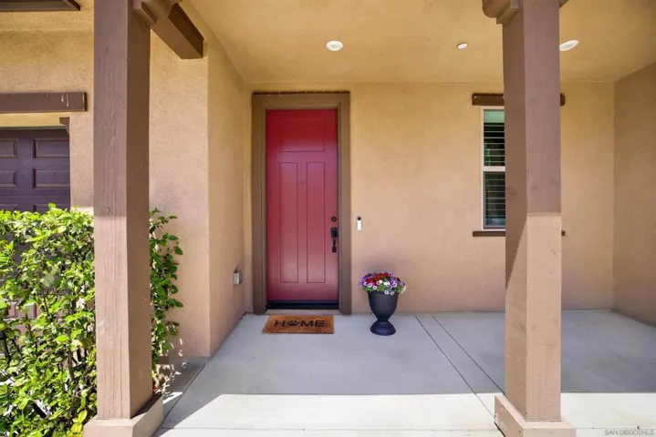 2496 Newgrove Pl, Escondido, California 92027