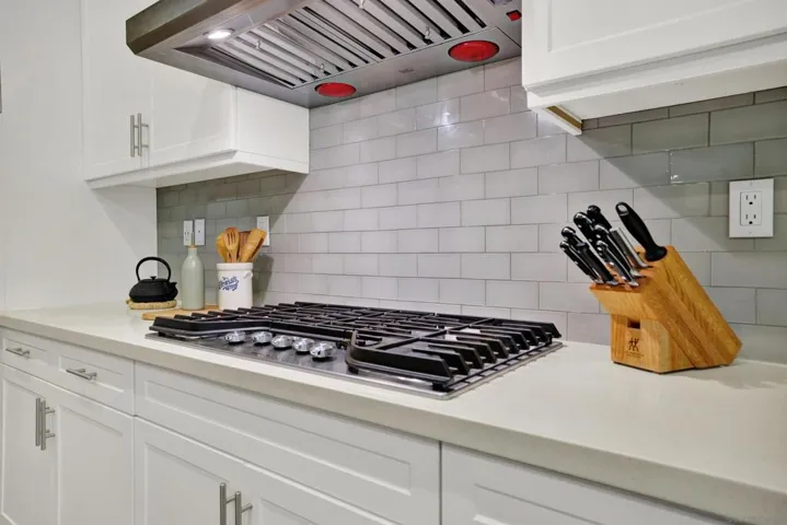 2496 Newgrove Pl, Escondido, California 92027