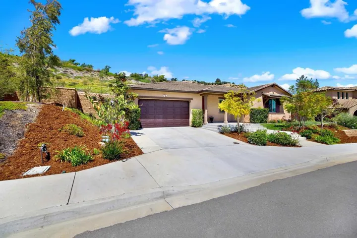 2496 Newgrove Pl, Escondido, California 92027