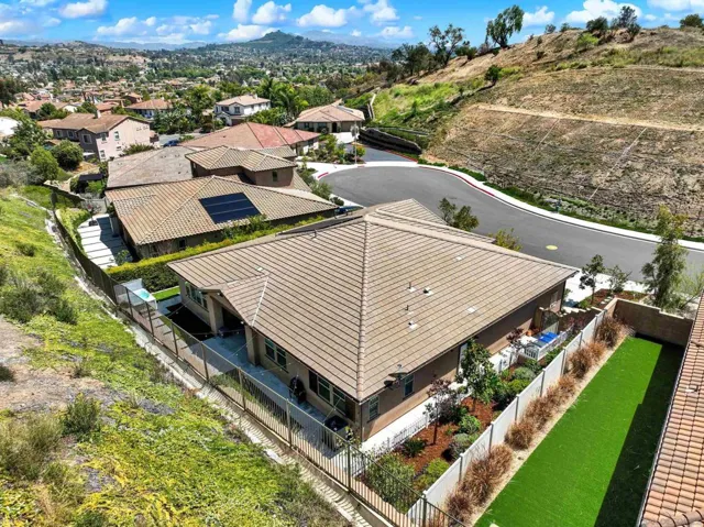 2496 Newgrove Pl, Escondido, California 92027