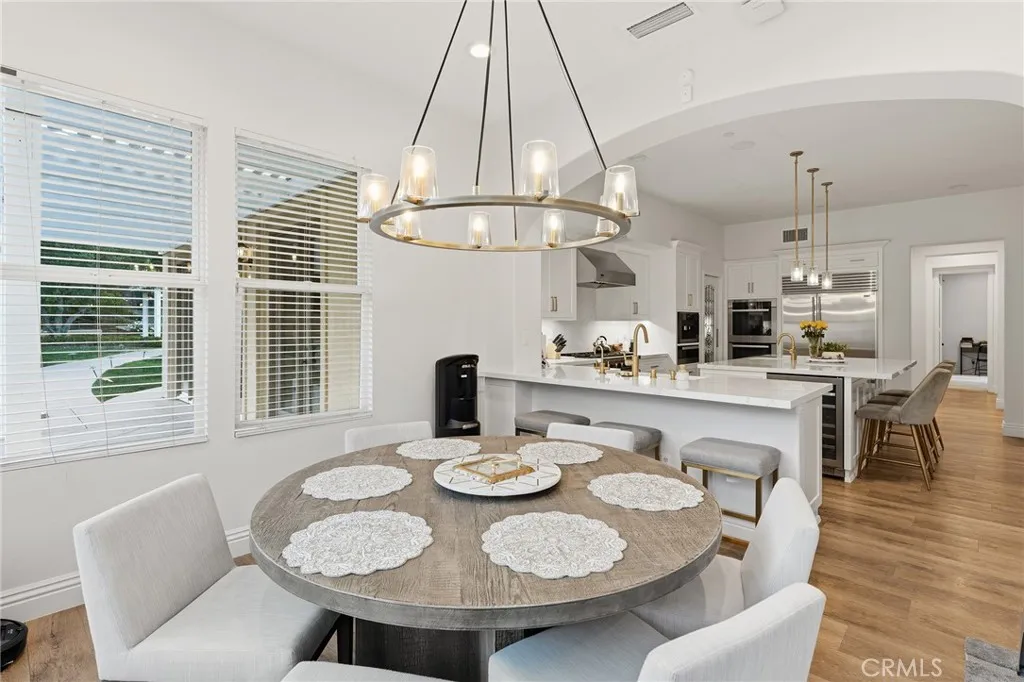Breakfast nook