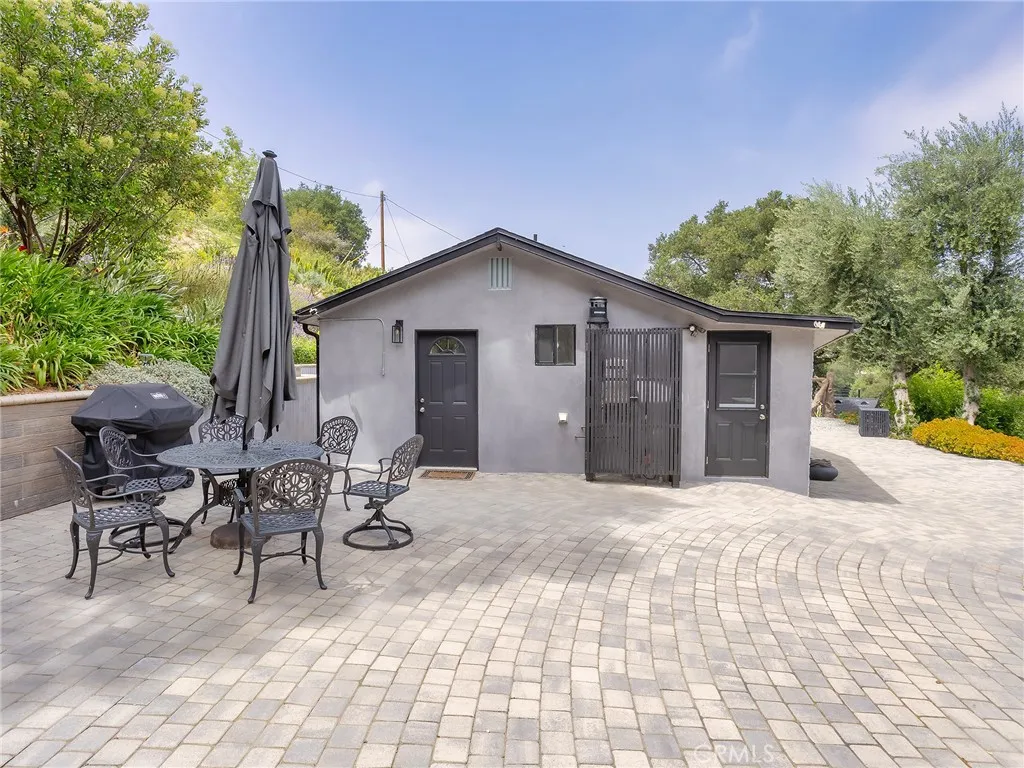 7582 McGroarty