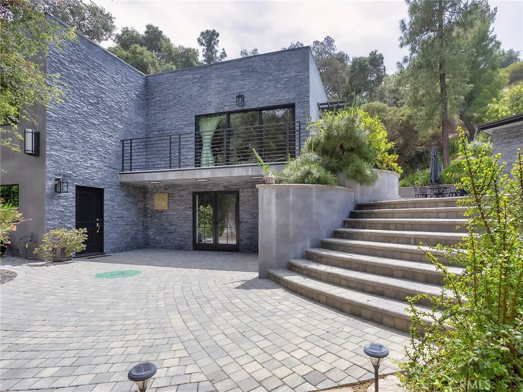 7572 McGroarty