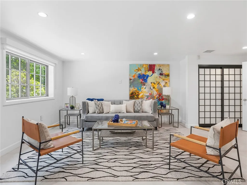 7572 McGroarty