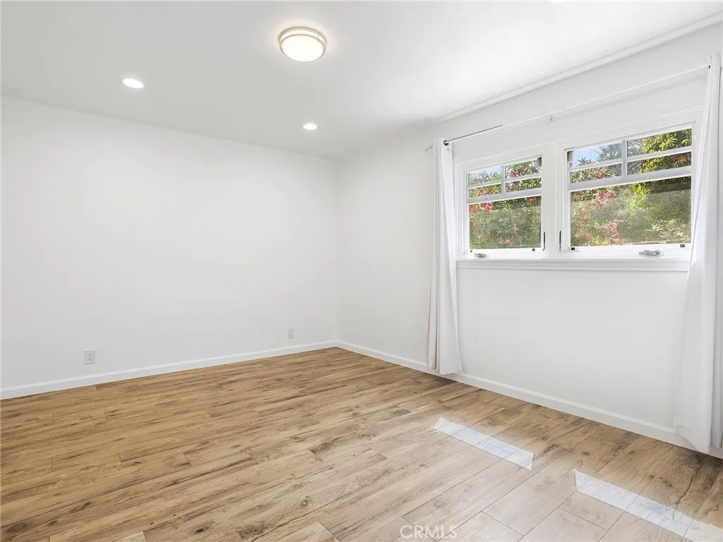 7580 McGroarty