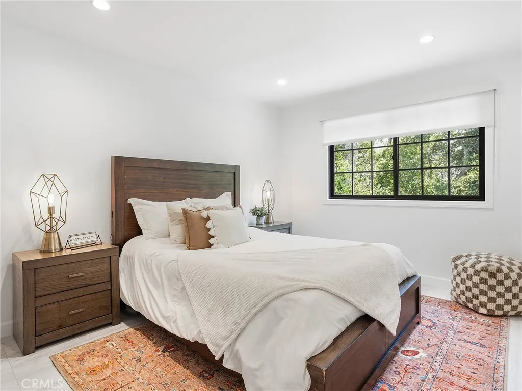7572 McGroarty