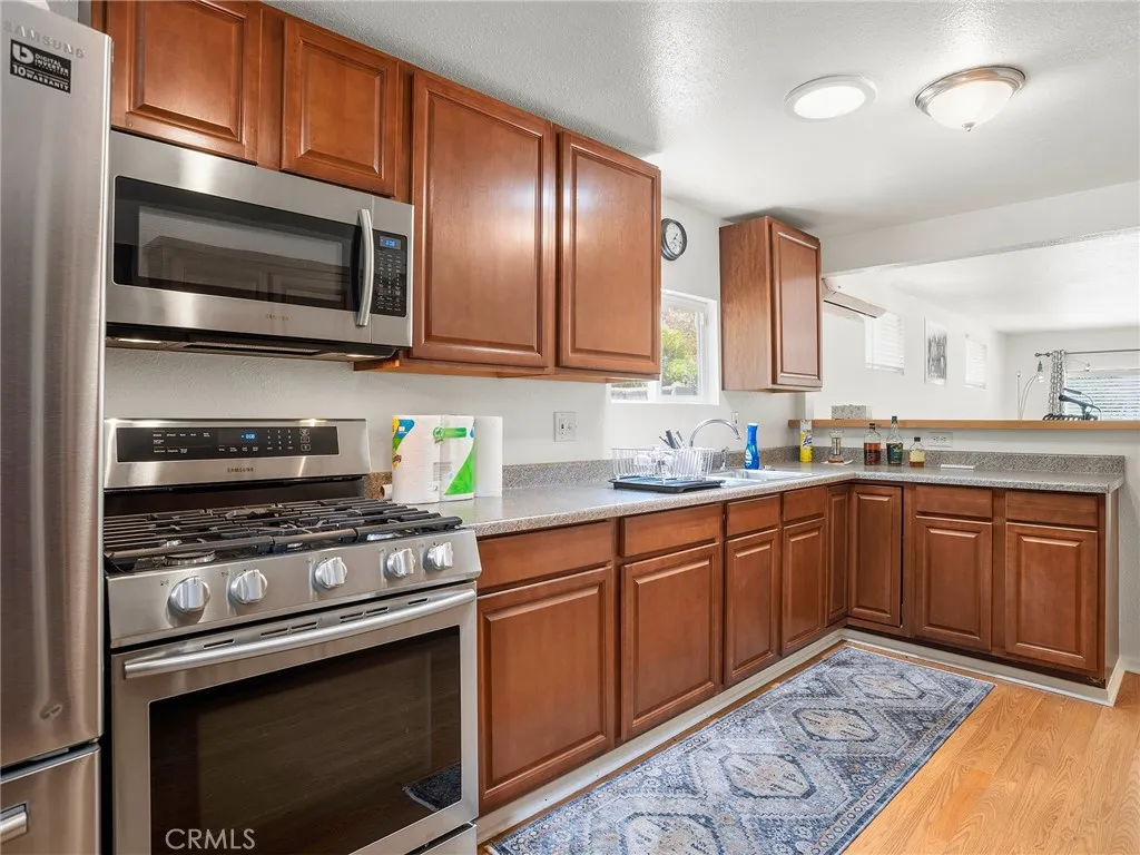 7582 McGroarty