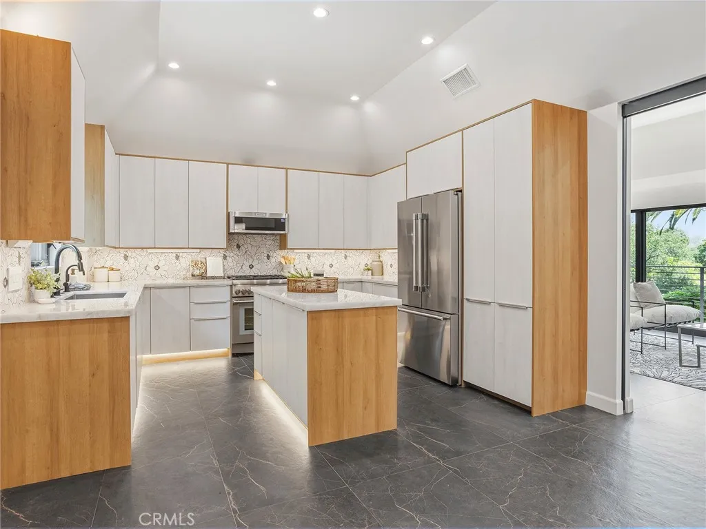 7572 McGroarty