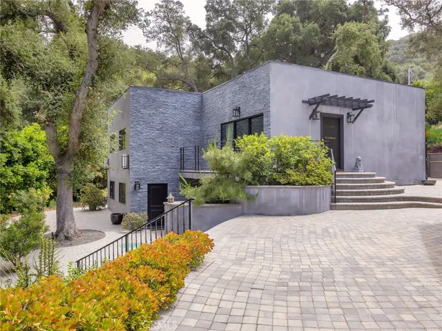 7572 McGroarty