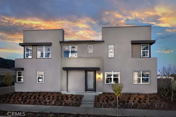 Model exterior for reference