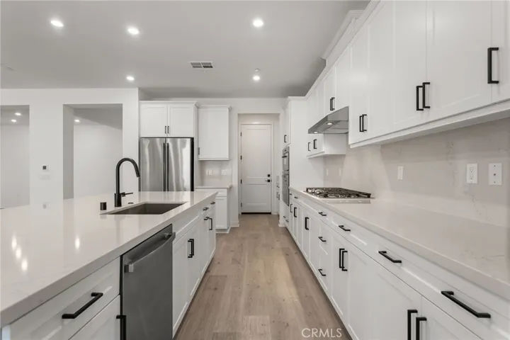 1381 Amanda Glen S, Escondido, California 92029