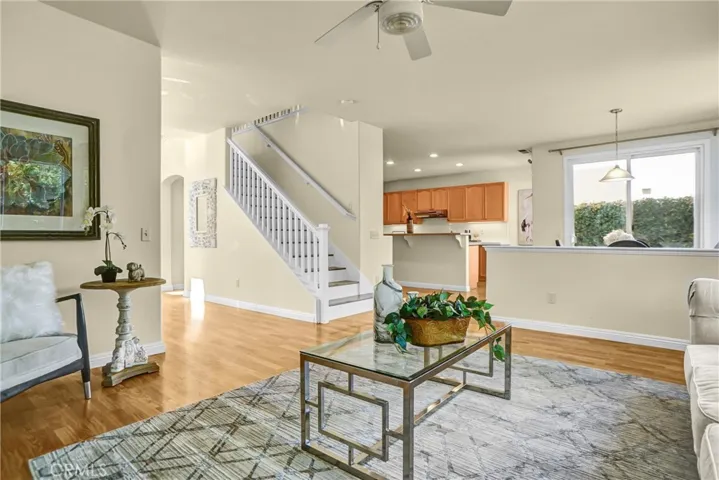 23253 Lea Court, Valencia, California 91354