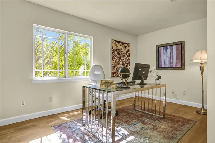 23253 Lea Court, Valencia, California 91354