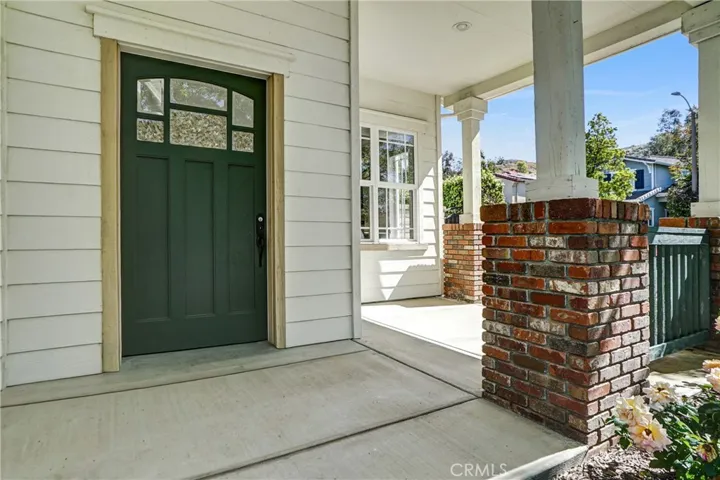 23253 Lea Court, Valencia, California 91354