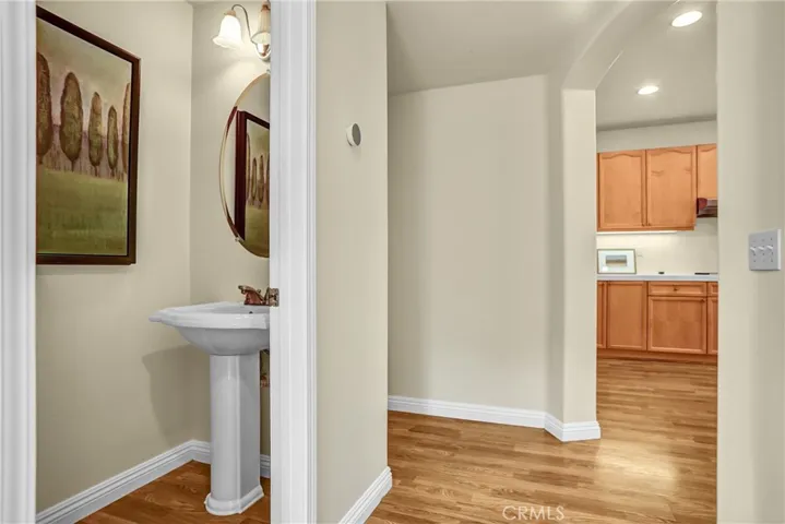 23253 Lea Court, Valencia, California 91354