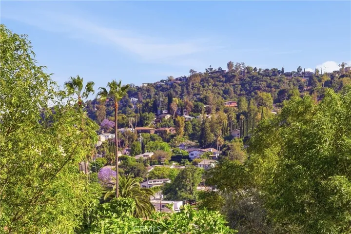 4780 Hub, Los Angeles, California 90042