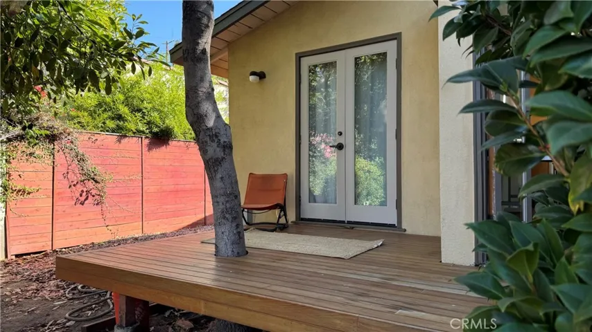 2117 Colby Avenue, West Los Angeles, California 90025