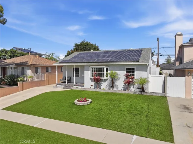 4738 Canehill, Lakewood, California 90713