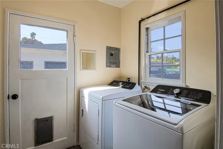 1935 S Nevada St, Oceanside, California 92054