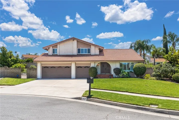 1517 Conestoga Court, Redlands, California 92373