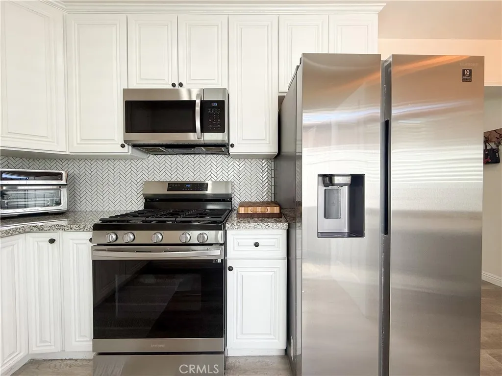 11818 Cheshire, Norwalk, California 90650 — photo 4