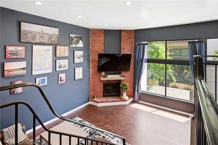 20224 Sherman 48, Winnetka, California 91306
