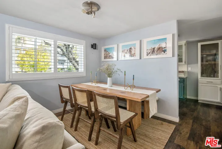 11306 Moorpark Street 20, Studio City, California 91602