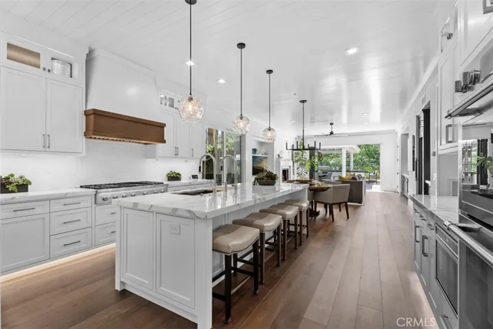 Thermador cooktop with custom range hood