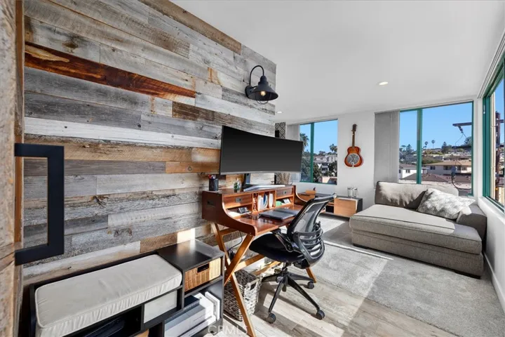 201 Calle Miramar 29, Redondo Beach, California 90277