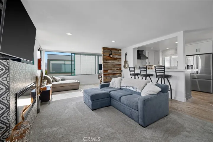 201 Calle Miramar 29, Redondo Beach, California 90277