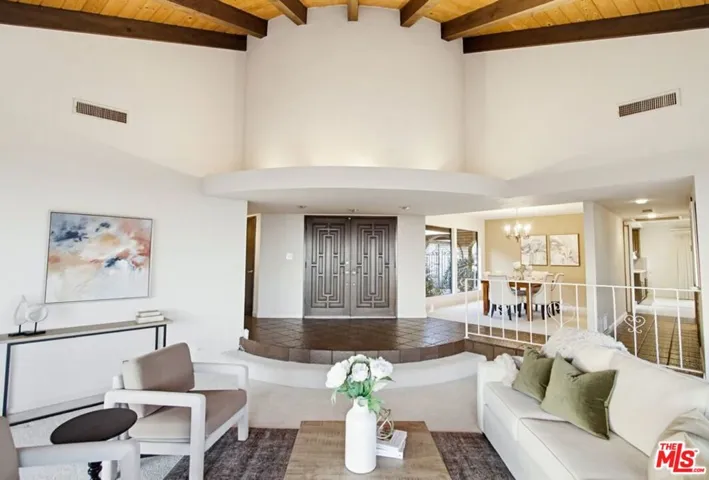 4732 Divine Way, La Mesa, California 91941
