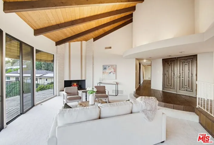 4732 Divine Way, La Mesa, California 91941