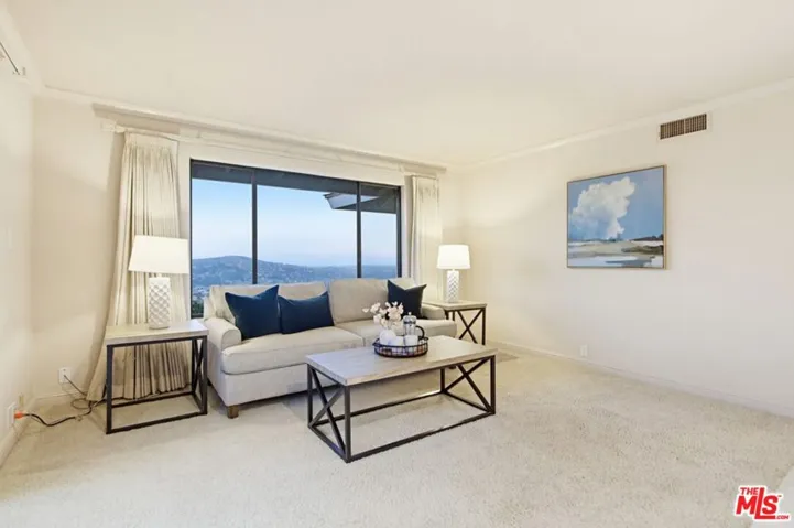 4732 Divine Way, La Mesa, California 91941