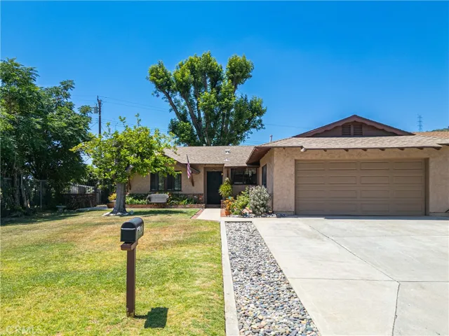 1047 Bradford, Glendora, California 91740