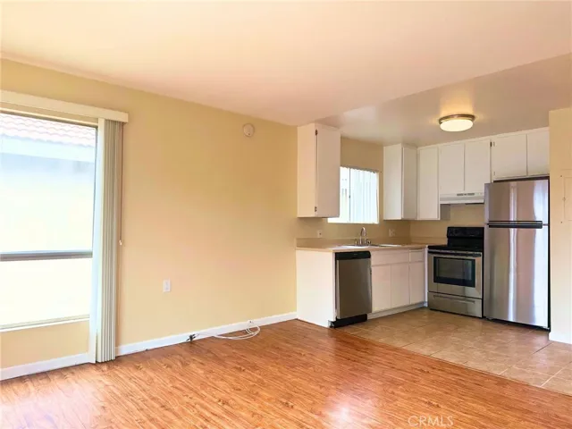 824 Pinetree Circle 36, Thousand Oaks, California 91360