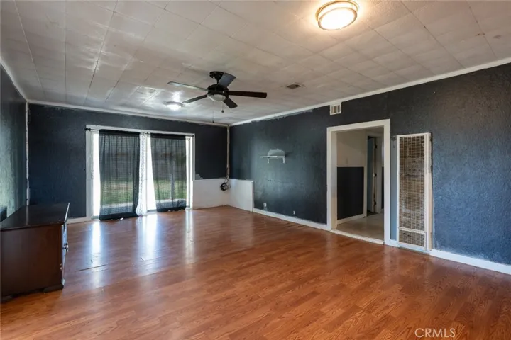 7251 Plainsburg Road, Le Grand, California 95333