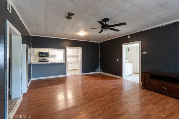 7251 Plainsburg Road, Le Grand, California 95333