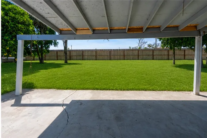 7251 Plainsburg Road, Le Grand, California 95333