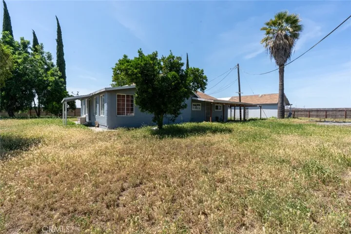7251 Plainsburg Road, Le Grand, California 95333