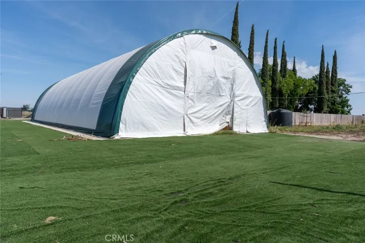 7251 Plainsburg Road, Le Grand, California 95333