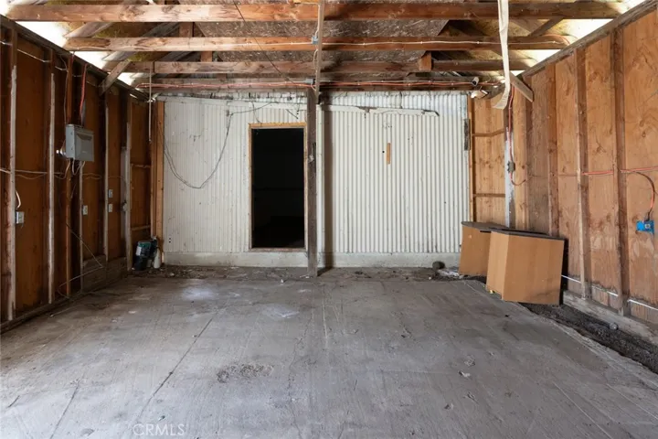 7251 Plainsburg Road, Le Grand, California 95333
