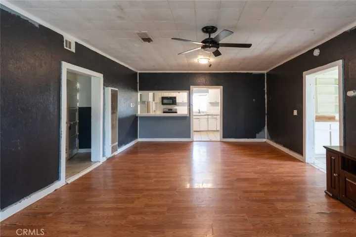 7251 Plainsburg Road, Le Grand, California 95333