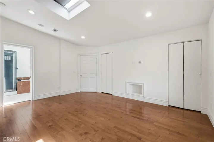 926 N Rowell, Manhattan Beach, California 90266