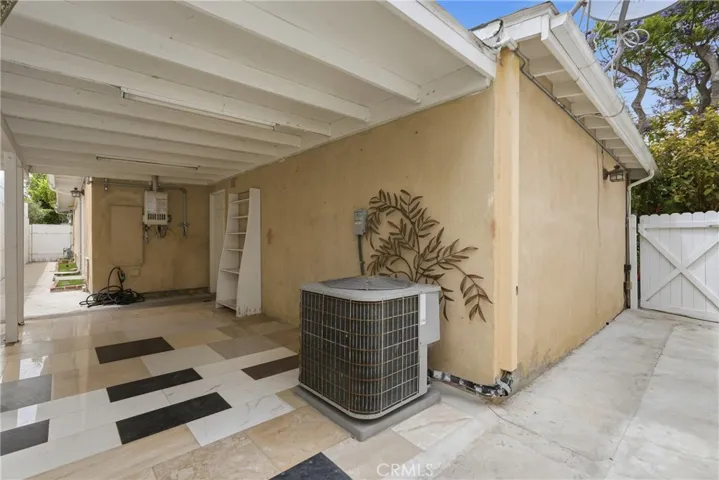 926 N Rowell, Manhattan Beach, California 90266